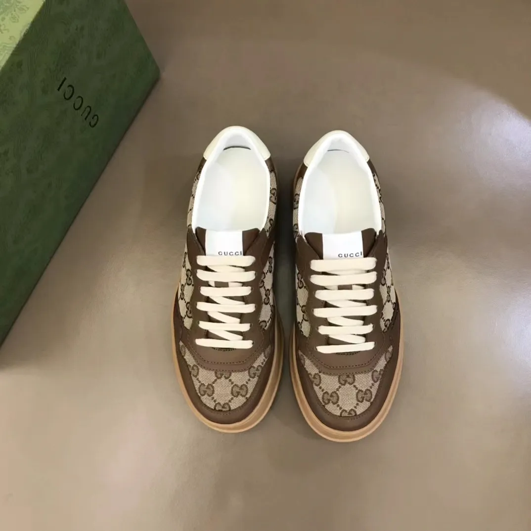 P380 new men's shoes GUCCI [Lightning] latest shoes are shipped. Original quality, fashionable, made of special materials, sheepskin lining, brand new packaging. The foot feels super comfortable and the workmanship is impeccable38-45
